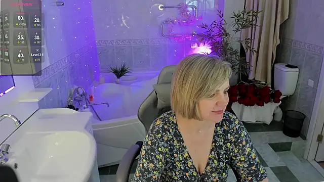 BettyGibsonn online show from April 26, 1:36 am