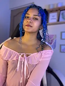 Franchezcaa  online show from July 8, 7:27 pm
