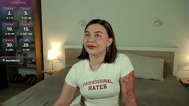 HermioneMoon online show from June 26, 11:33 am