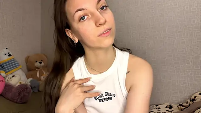 YangReifer online show from March 12, 6:32 pm