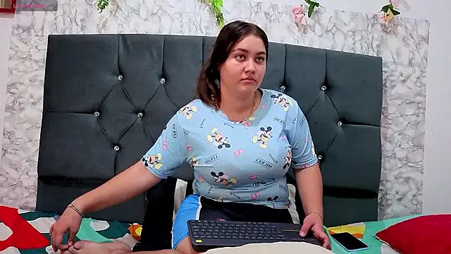 Mikaellaginx online show from March 17, 4:11 pm