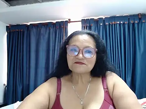  BellaNocturna online show from August 1, 9:28 pm
