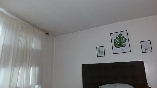 samanthachop online show from June 26, 1:56 pm