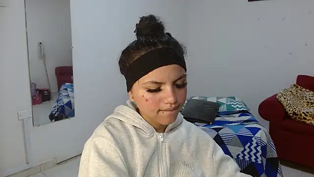 kimmyfuckass online show from June 19, 12:30 pm