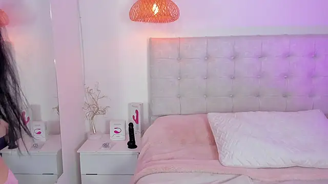 Vanessa cruz 18 online show from July 2, 3:23 am