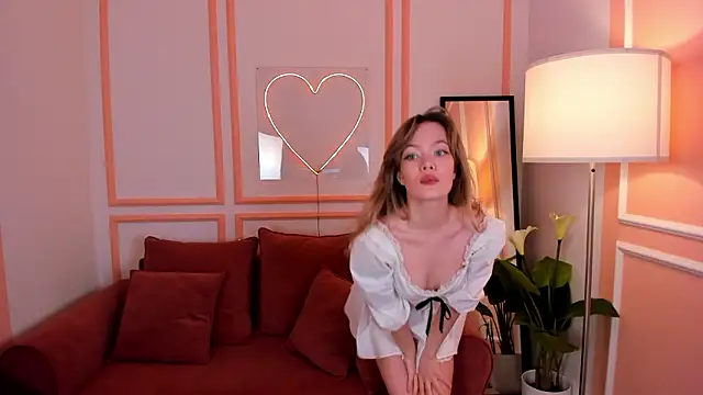  alice bloom  online show from March 21, 2:11 pm