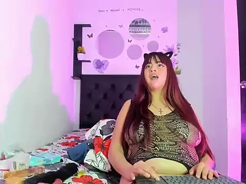 Cherrybustyx19 online show from March 15, 7:16 pm