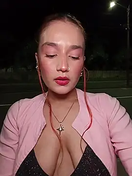 isabella ferrer99 online show from June 20, 5:00 am