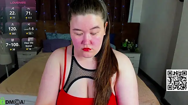 Miss Triss online show from June 14, 7:53 am