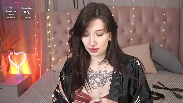 AlisonStormy online show from March 15, 6:37 am