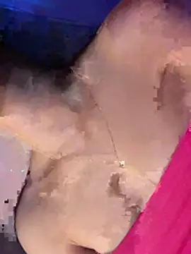 hot-cumplay online show from March 9, 5:54 am