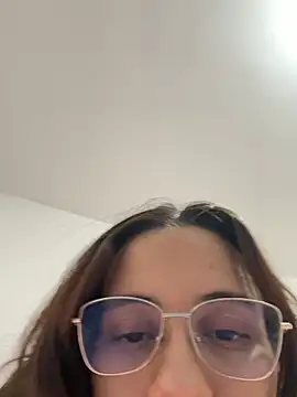 Nicole Cute04 online show from July 19, 3:20 am