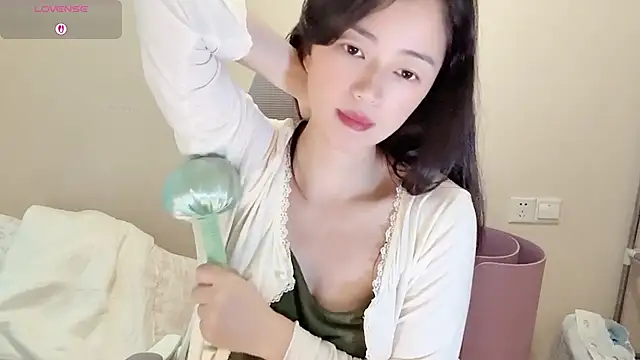 jinxiyao01 online show from June 30, 2:33 am