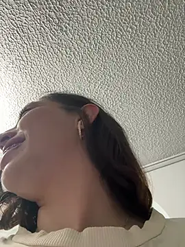 Ammy Glow online show from March 12, 6:49 am