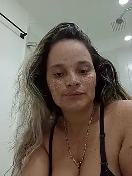 Pamela Uribe online show from March 15, 1:35 pm