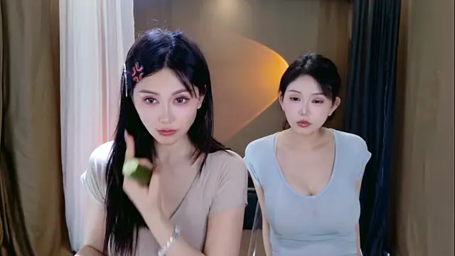 Banana-Milk69 online show from June 25, 5:12 am