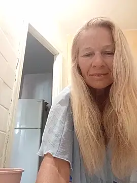 ViktoriaSexi1 online show from June 17, 5:09 am