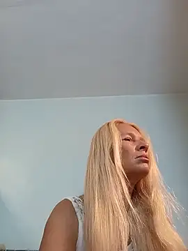 ViktoriaSexi1 online show from July 14, 7:29 pm