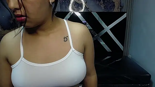 Saray Cute v online show from March 18, 2:44 pm