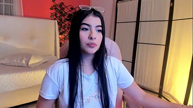 HannaLee333 online show from March 27, 1:18 am