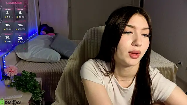 Sugar Kitten12 online show from June 17, 1:29 am