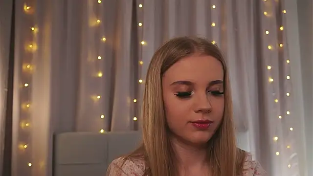 tayashy online show from May 15, 5:16 pm