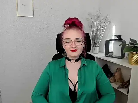 redkissruby online show from March 10, 1:37 pm