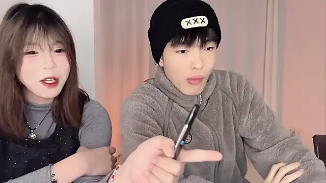 SM 0007 online show from March 8, 2:43 pm