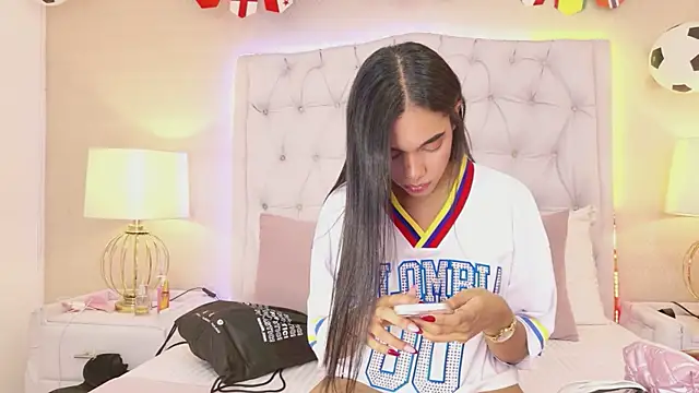 MeganRoseh online show from July 7, 7:38 pm