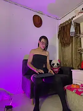 melissa hot21 online show from July 7, 7:23 am