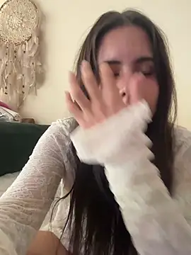 itstherealmina online show from March 18, 2:44 pm