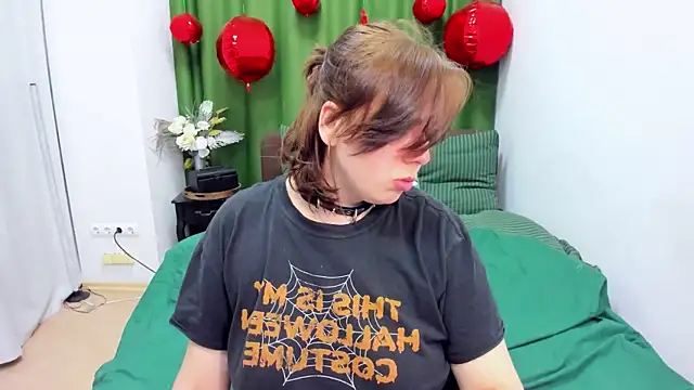 DanielaHot4u online show from March 14, 8:10 pm