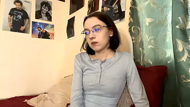 ChasidySynan online show from March 18, 3:06 pm