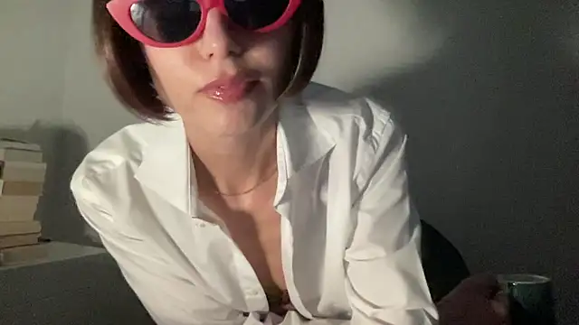 SlowVenomXX online show from March 12, 4:53 pm