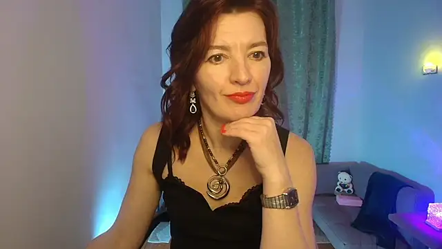 Bonnie Naughtyy online show from April 10, 4:46 pm
