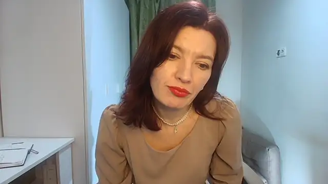Bonnie Naughtyy online show from March 13, 3:46 pm