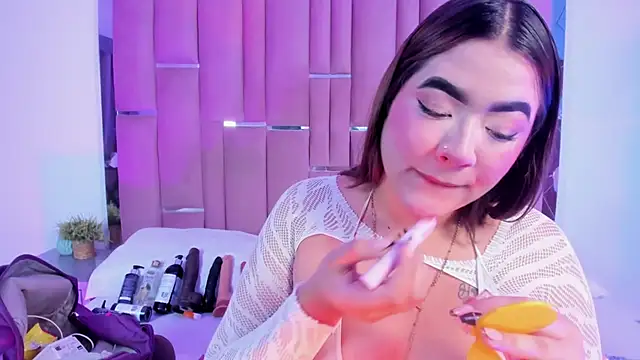 Saory     online show from July 31, 1:06 am