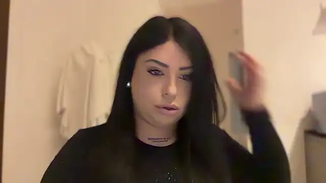 giaduzza online show from May 10, 10:56 pm