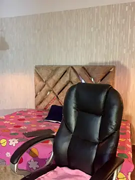 Chloe16  online show from August 3, 4:34 pm