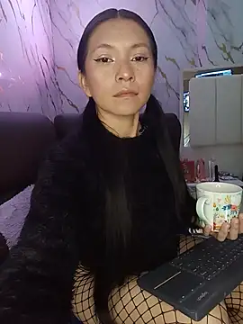Chloe16  online show from July 7, 4:04 am