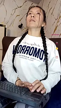 Chloe16  online show from June 29, 2:51 am
