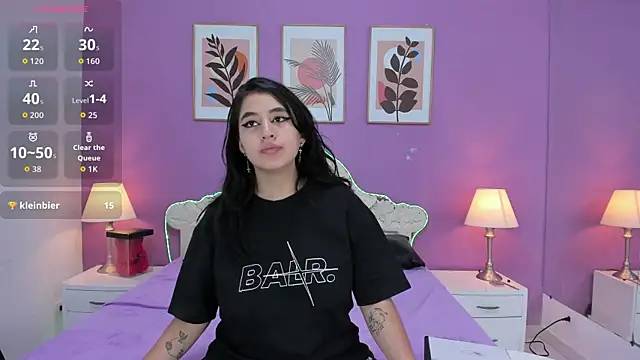 YayaQueen online show from July 27, 12:13 pm