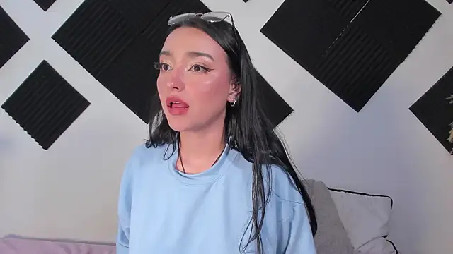 Emily Rousess online show from March 14, 3:24 pm