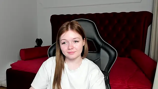 ElinaVale online show from June 11, 12:32 am
