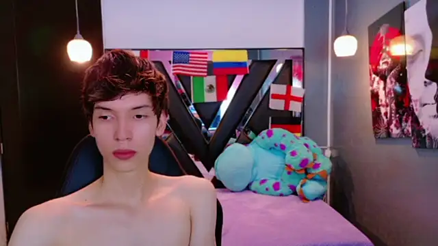 Stefany PiInk online show from June 12, 12:46 pm