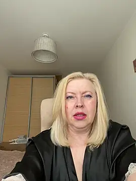 JanieLight53 online show from July 11, 1:55 pm