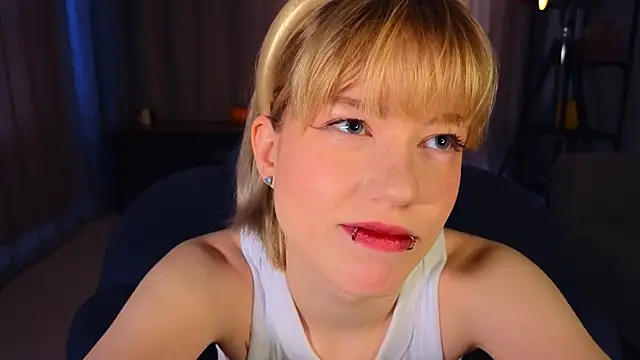 CythiaOttum online show from March 17, 3:10 am