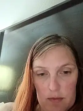 sexymomma2026 online show from April 3, 1:14 am