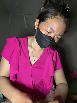 Bling-pusy online show from June 20, 1:25 pm