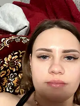 EliasynWoiues online show from March 12, 5:37 pm